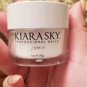 Kiara Sky Dip Powder in "Milky White"